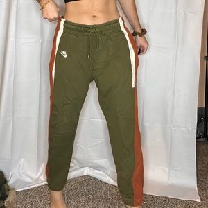 Nike joggers